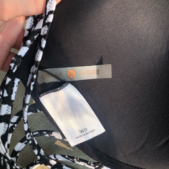 Black and white bikini set - Picture 4 of 7